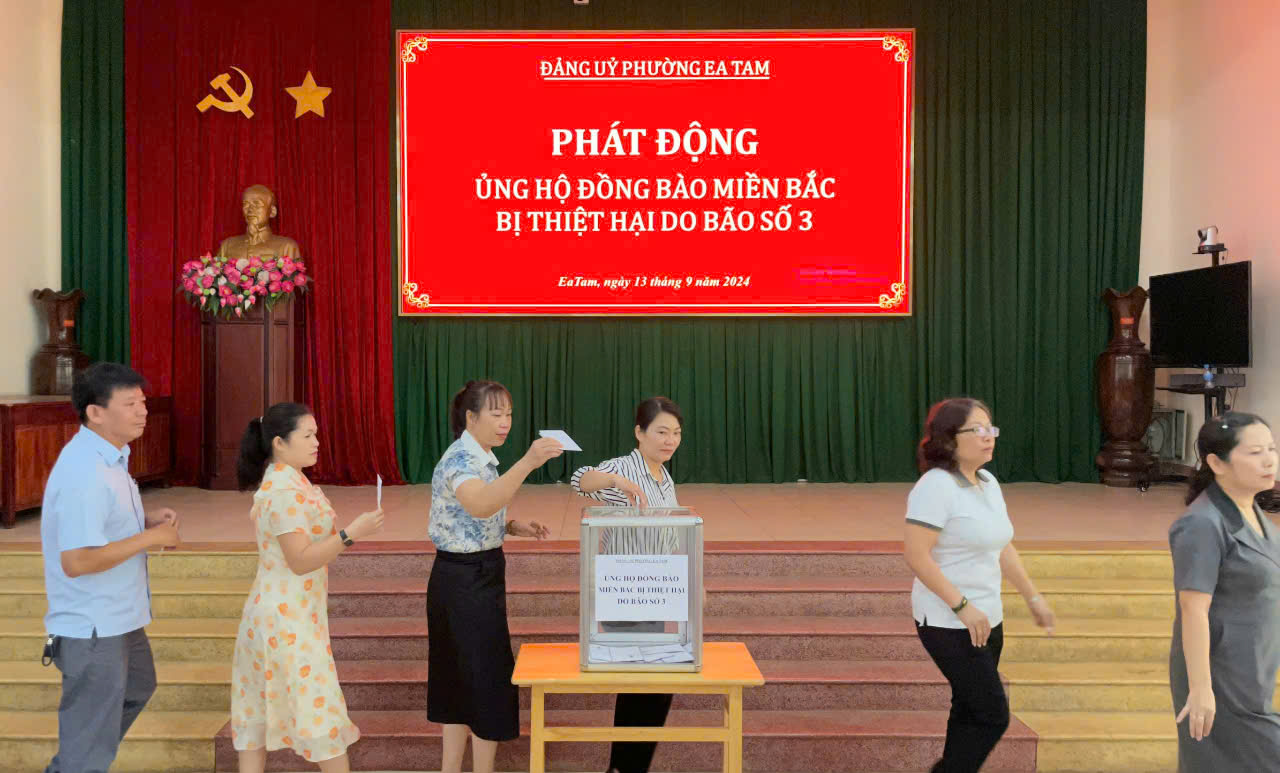 HÌNH 3 - DANG UY PHUONG KEU GOI UNG HO